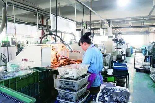 台州缝制设备产业转型升级之路 创新驱动与生态构建